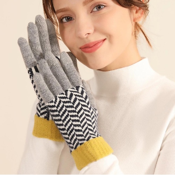 Houndstooth Herringbone Pattern Color Block Gloves Yellow Gray Warm Soft Stripes - Picture 6 of 12